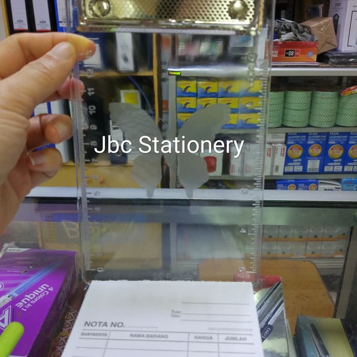 

Tatakan Bon Kecil/ Clipboard Transparent A6 / Papan Jalan / Alas Tulis