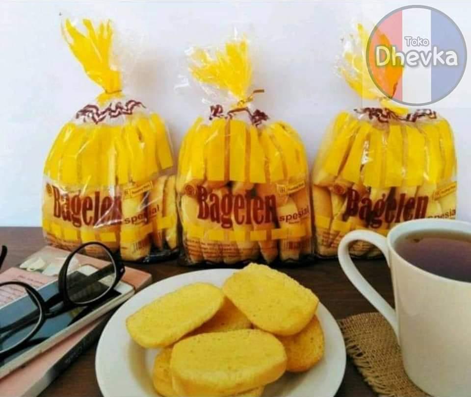 

1Dus/4Bungkus Roti Kering Bagelen Bandung Raya Original