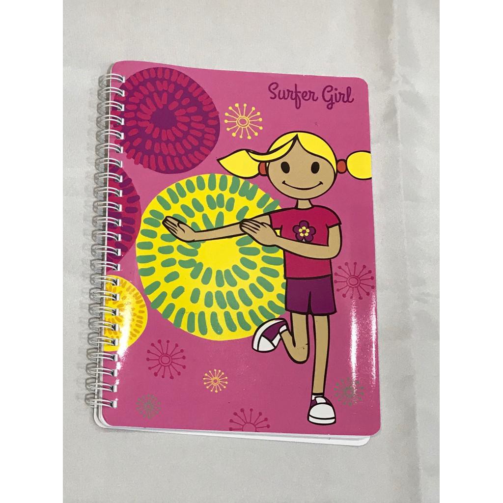 

BUKU TULIS (NOTEBOOK) ASLI/ORIGINAL SURFER GIRL ISI 40 LBR UKURAN 15x21cm (PxT)