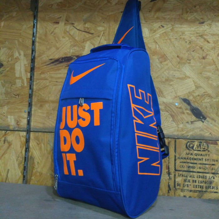 New Tas Sepatu Futsal / Bola Nike Justdoit