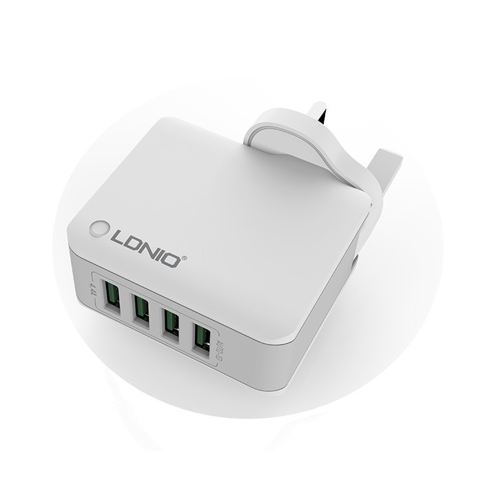 LDNIO A4403 4-USB Port 5V 4.4A 22W QC Multiprotection Travel Chargers