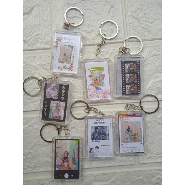 Gantungan Kunci Akrilik/Custom/sovenir pernikahan/hadiah kekasih