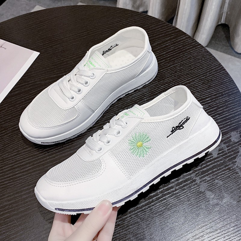 Sneakers Import Sepatu Olahraga Wanita Kasual Motif Bunga