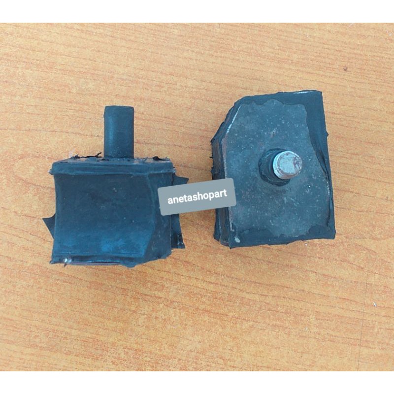 Karet Bantalan-Peredam shockbreaker belakang atas Vespa All sries