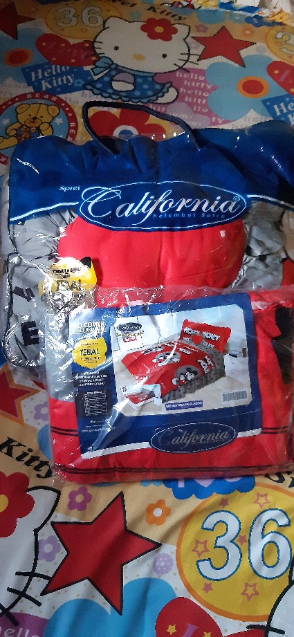Bedcover + Sprei Rumbai California 180x200 King Size 180 Mickey Classic Bc 180 - Tikus Hitam
