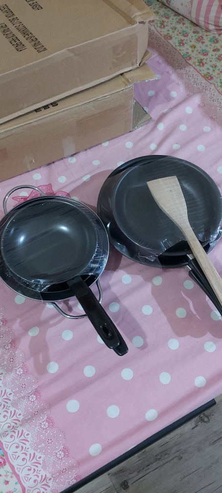 Big J Frypan 20 Cm Dan 24 Cm Set Isi 2 Buah Gratis Spatula Kayu