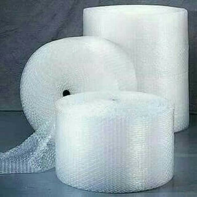 

Bubel Warp Bubble Wrap Untuk Tambahan Packing Kiriman Silahakan ATC Untuk Packingan Aman