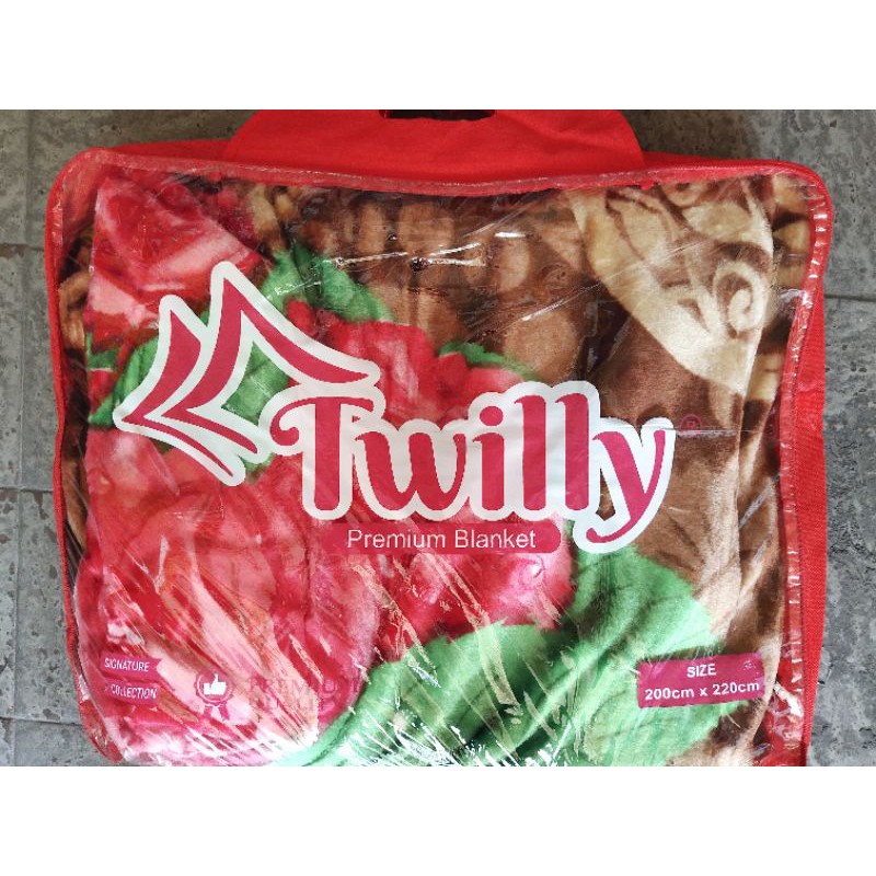 SELIMUT TEBAL TWILLY,  SIGNATURE, UNTUK SEGALA KEPERLUAN, ANTI DINGIN, UKURAN 200 X 220, FREE MASKER