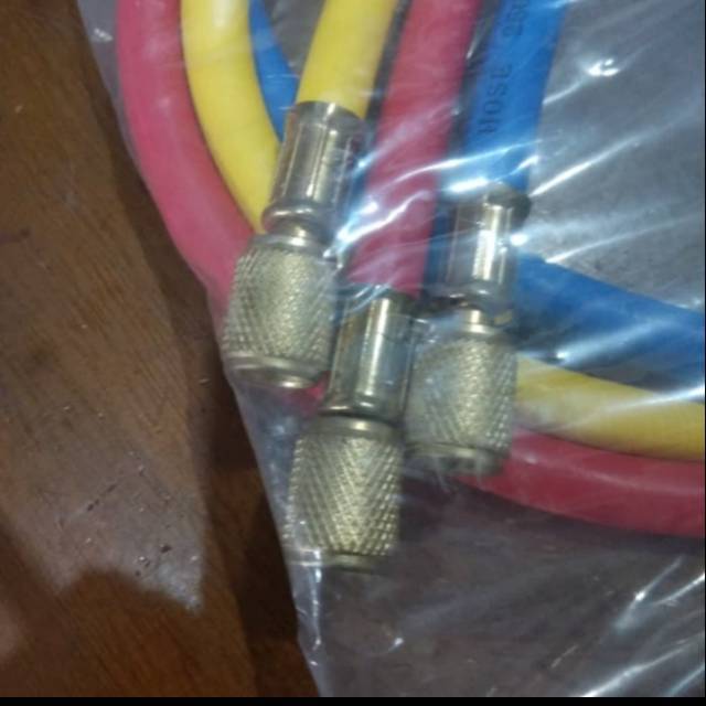 Selang analiser/manifold freon