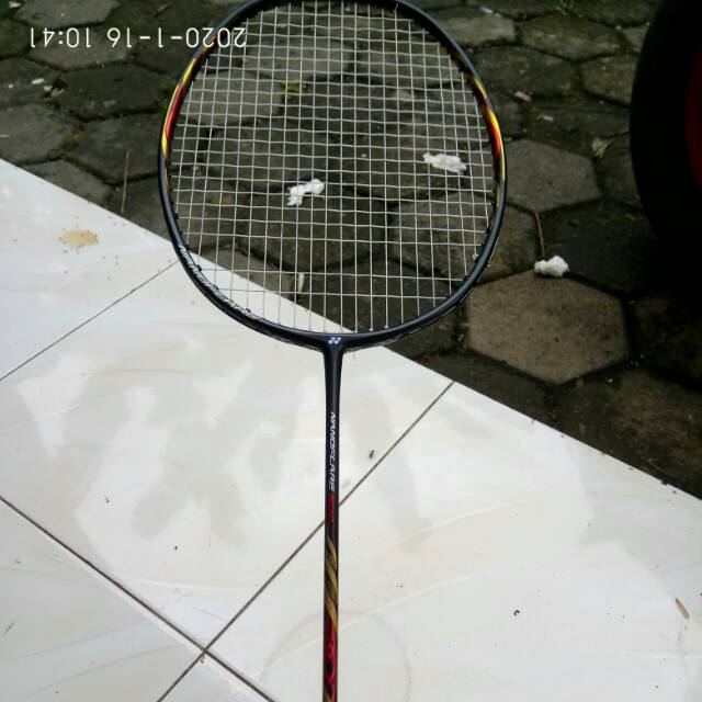 yonex nanoflare 800(sold out)