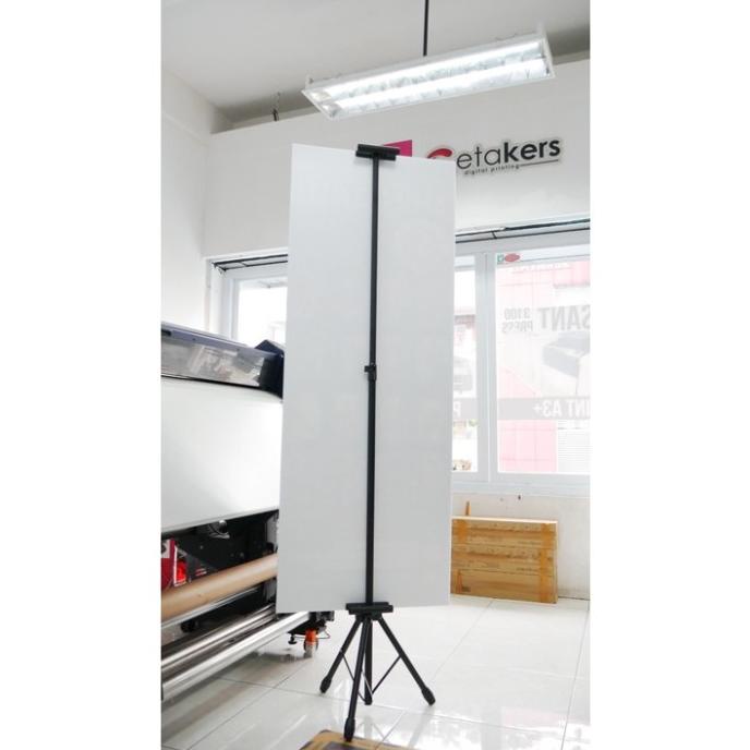Tripod Banner Standing Tiang Promosi Display Iklan Poster Outdoor