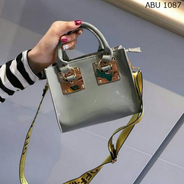 

SALE LIANS WD1087