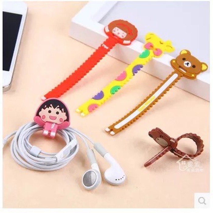 PENGIKAT KABEL PENGGULUNG PENJEPIT SILIKON TARIK / CARD HOLDER GERIGI