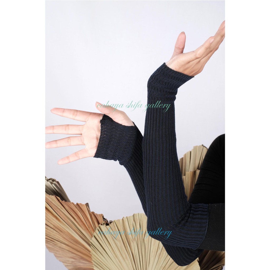 Handsock rajut / manset tangan45 cm rajut polos lubang jempol premium (hansdsock keyla)