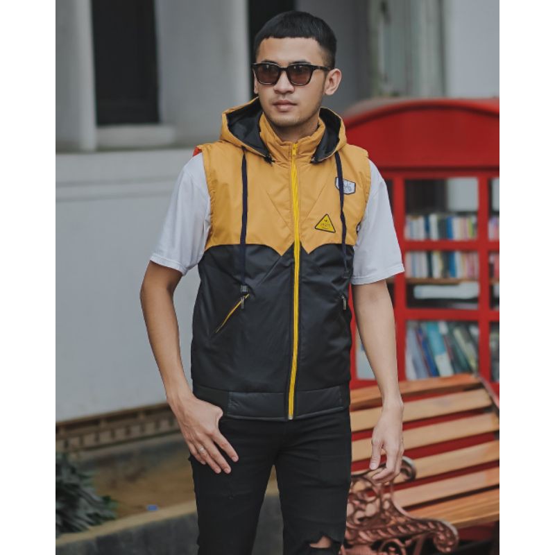 jaket rompi hoodie outdoor taslan waterproof pria kombinasi warna hitam kuning M-L-XL