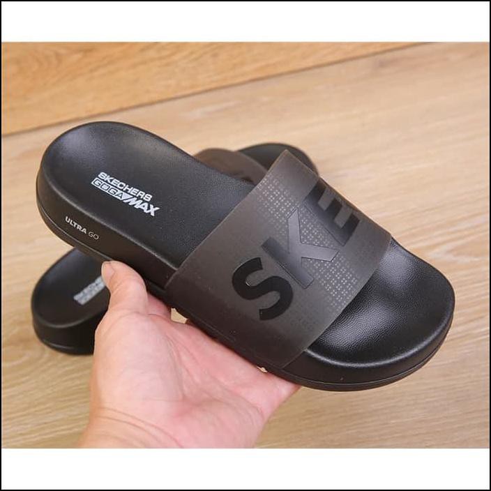 sandal skechers pria