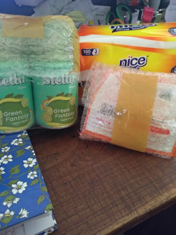 Stella Aio Gantung Orange 70gr