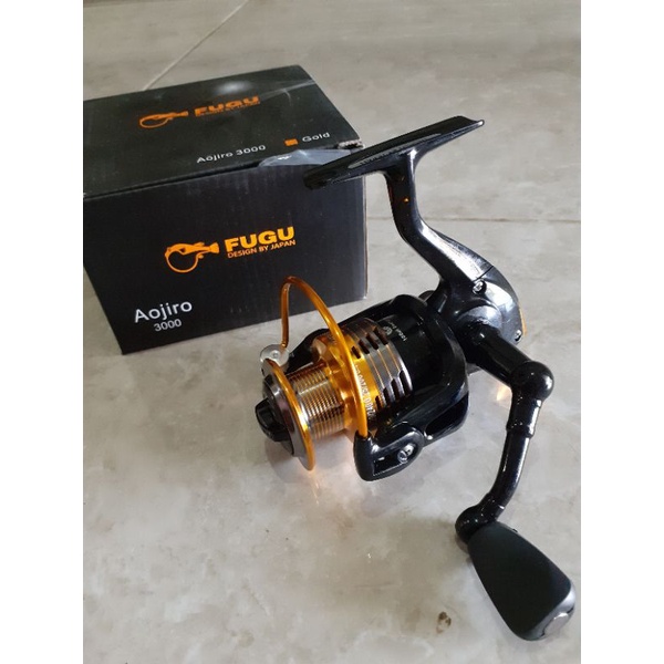 Reel Spinning Fugu Aojiro