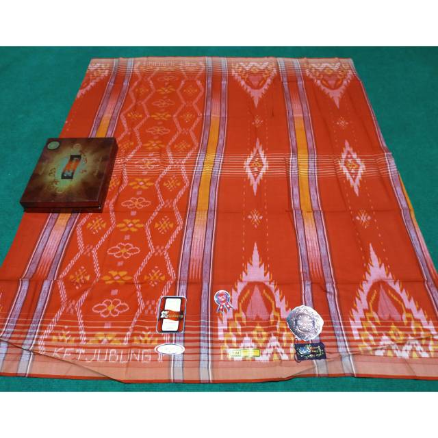 SARUNG KETJUBUNG TJM RED / timbul jentik manis