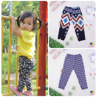 Legging Carlissa uk 1-2 th / Celana Panjang Anak Perempuan Harian Adem Lejing Anak Murah Grosir