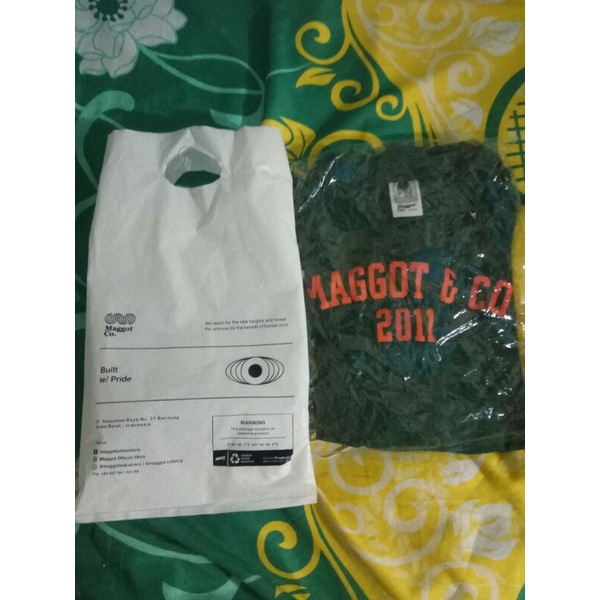 

maggot
