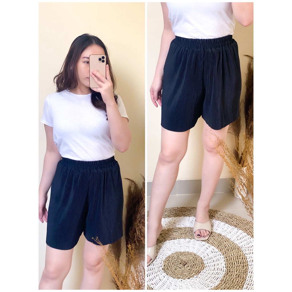 Pleated Short Pants / Celana Pendek Plisket Premium / Celana Pendek Santai