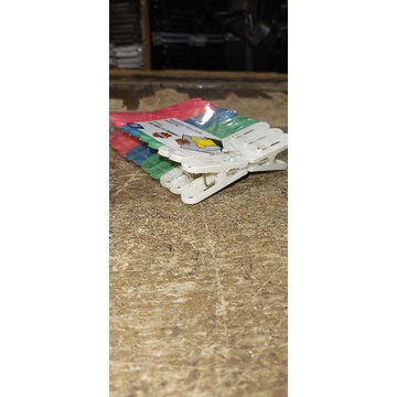 Isi 20 pcs jepitan jemuran plastik warna
