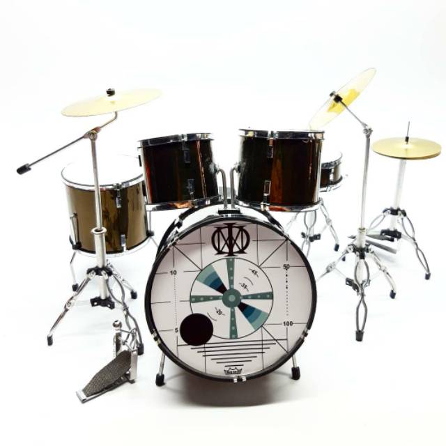 Miniatur drum dream theater pajangan dream theater koleksi dream theater Poster dream theater
