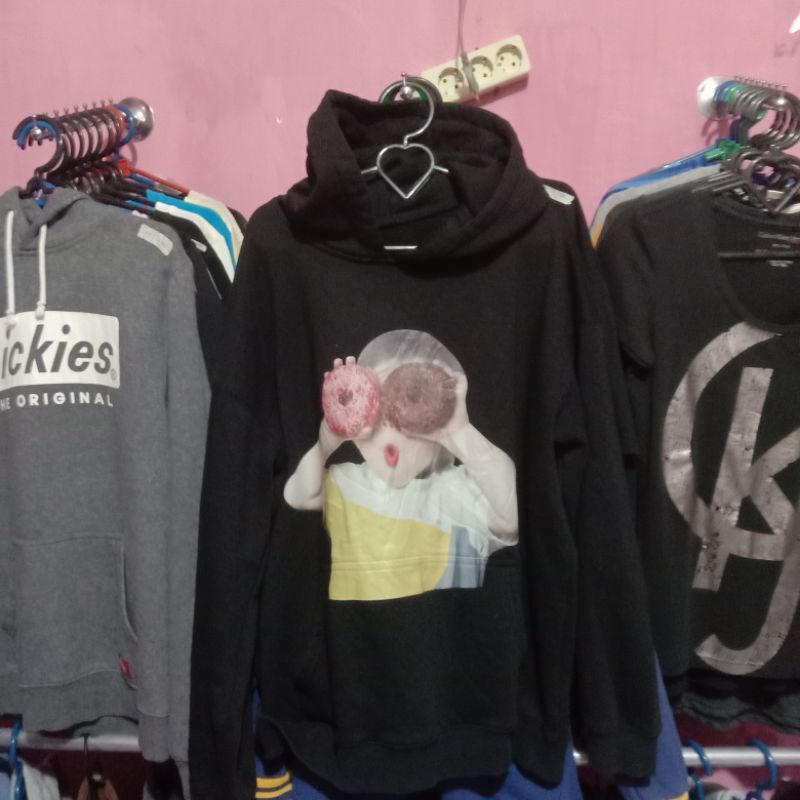 Hoodie donat ih nom uh nit paris