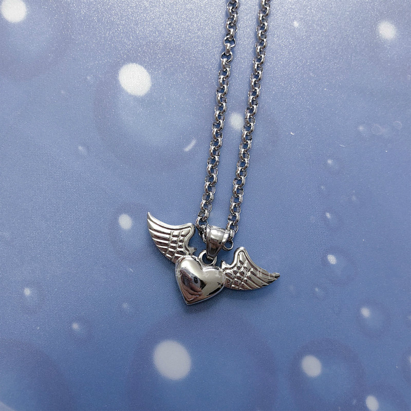 Necklace Angel Love Heart Wing Pendant Korean Harajuku Titanium Steel