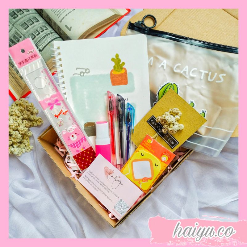 

[READY] Set Gift Box Stationary Hampers Kado Cewek Wisuda Ulang Tahun By Haiyu.co