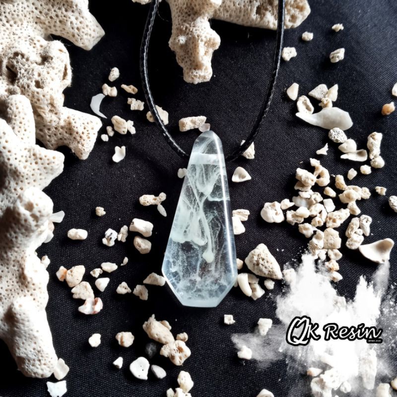 glow in the dark Kalung resin / kalung keren / kalung cowok atau cewek / QK RESIN / MEWAH / KEREN