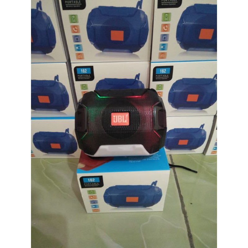 speaker JBL tg162