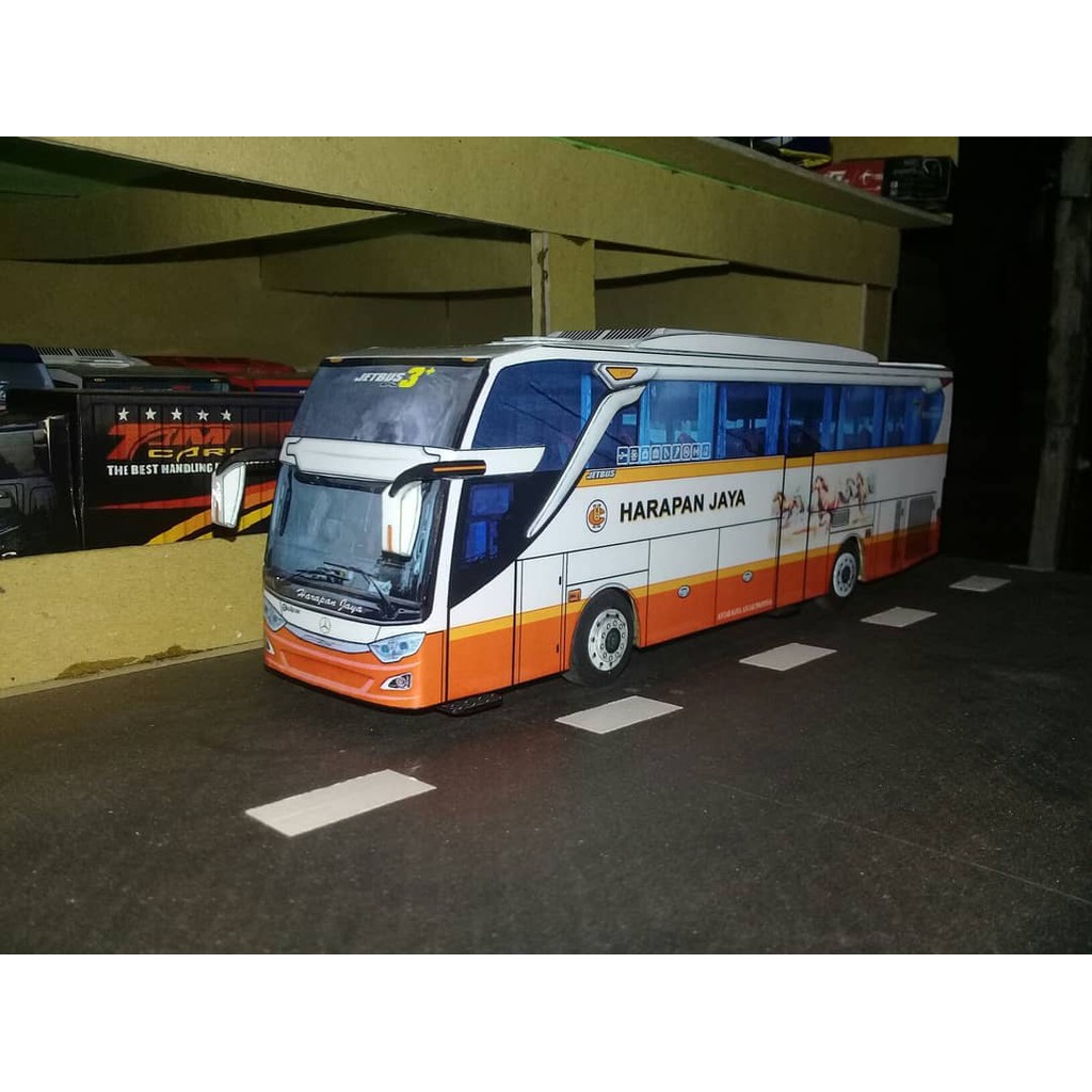 Miniatur Bus Harapan Jaya SHD
