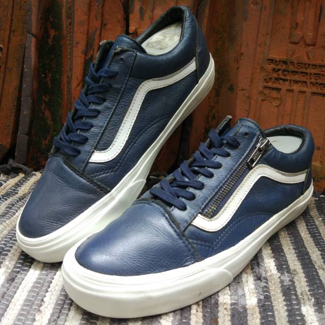 Vans Oldskool leather zip navy original like new