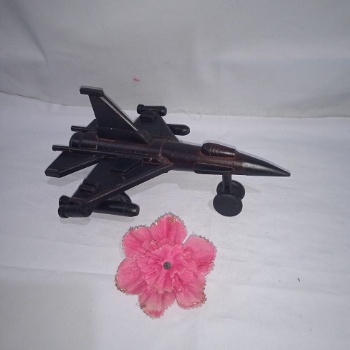 Miniatur Jet Pesawat Udara Bahan Kayu Ukuran Sedang Untuk Pajangan, Hiasan, Kado, Hadiah, Koleksi dan Mainan Anak