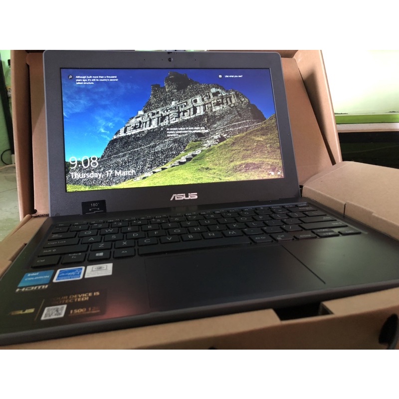 laptop asus br1100cka