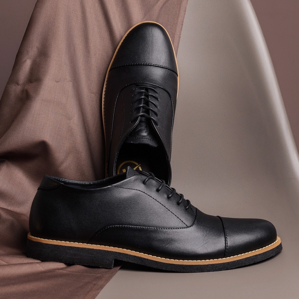 Oxford Black | Sepatu Pantofel Kulit Asli Hitam Formal Kerja Fantopel Pantopel Pria | FORIND Kenzio