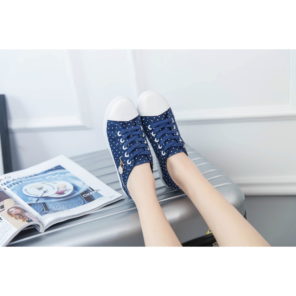 Sepatu Wanita cantik terbaru musim semi biru versi Korea Sepatu perempuan flat kasual cewek SP-011