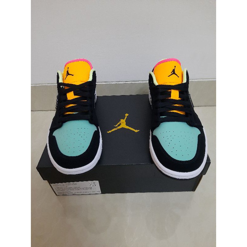 Jordan 1 Low SE Aurora Green