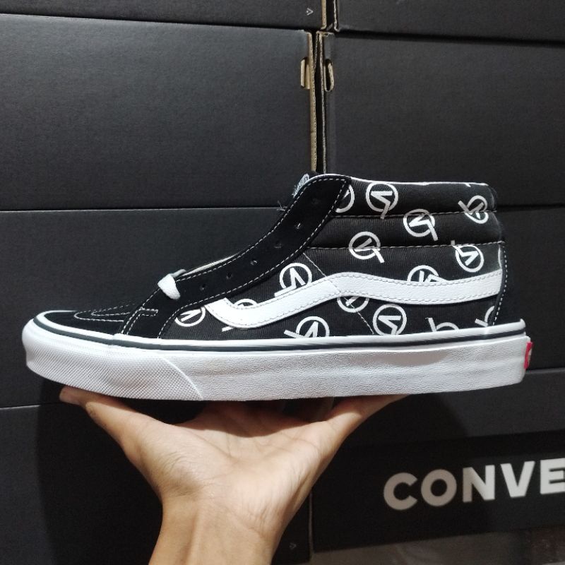 VANS SK8 MID REISSUE CIRCLE V BLACK WHITE ORIGINAL RESMI NAVYA