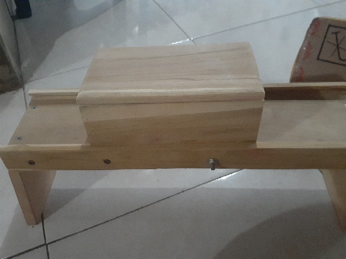 Ukuran Jumbo Pengiris Keripik Serbaguna Kayu Jati