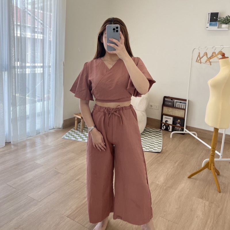 Linen Crop Set Panjang Wanita