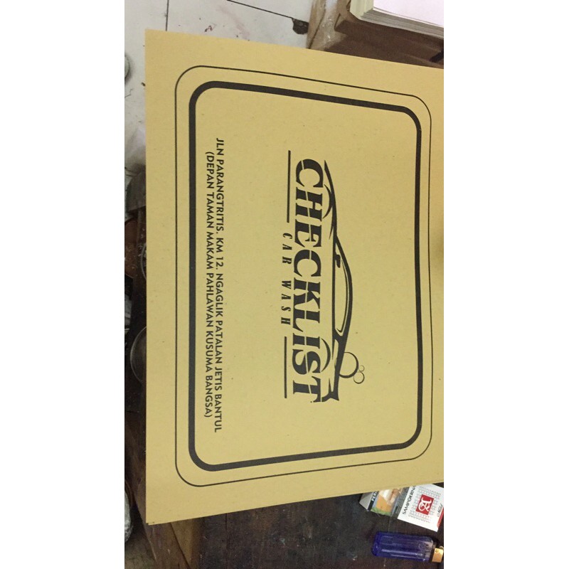 alas kaki cuci mobil