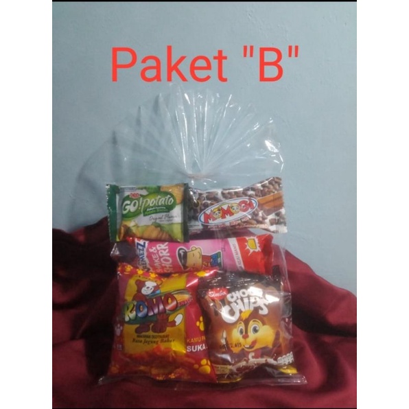 

PAKET ULTAH SNACK ULANG TAHUN PARCEL SNACK ULTAH MURAH 3 RIBUAN