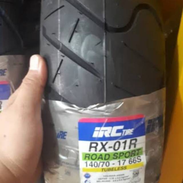 Ban Luar 140/70-17 Rx01R Tubeless merk IRC