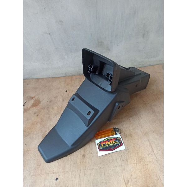 Spakbor Belakang Honda win win100