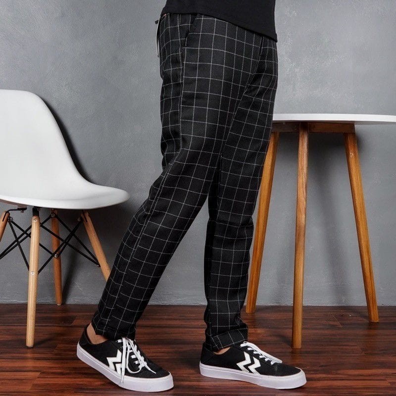 On Men Tartan Pants Original / Celana Tartan / celana kain - kotak Hitam, S