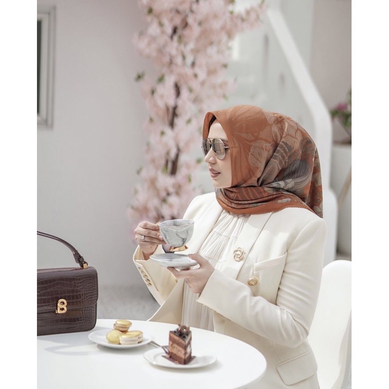 Orchide Series Orange Buttonscarves x Sarah Sofyan