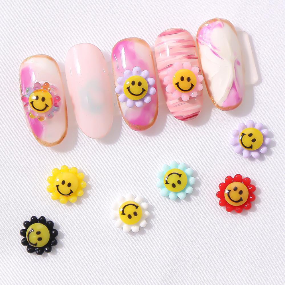 Agustina Dekorasi Nail Art Fashion Kartun Cinta Hati Bunga Matahari Permen Manik-Manik Beruang Perhiasan Nail Art DIY